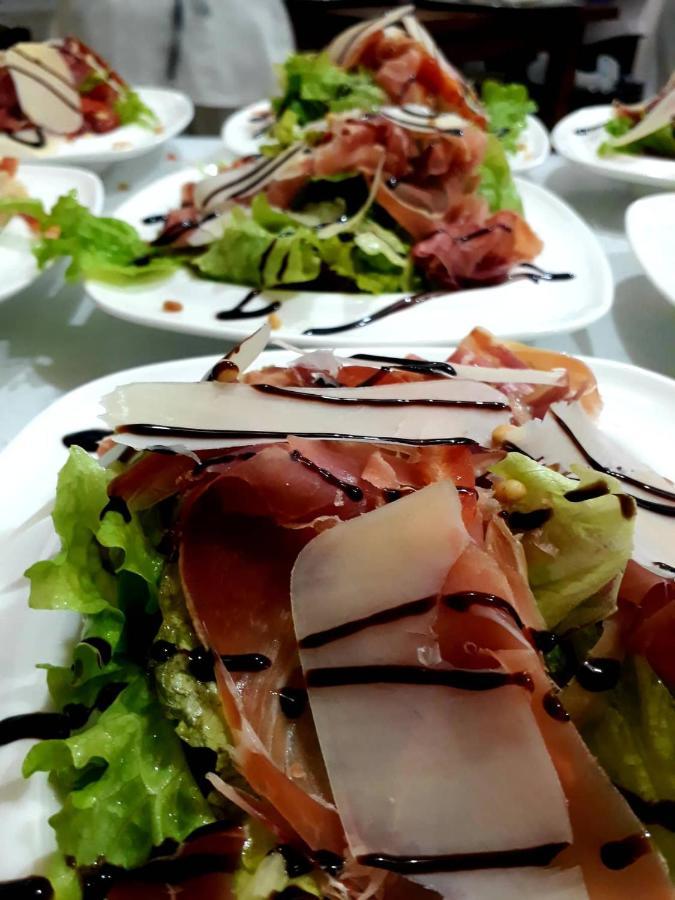 Tsaghkunk Chef House Hotel & Restaurant Sewan Zewnętrze zdjęcie